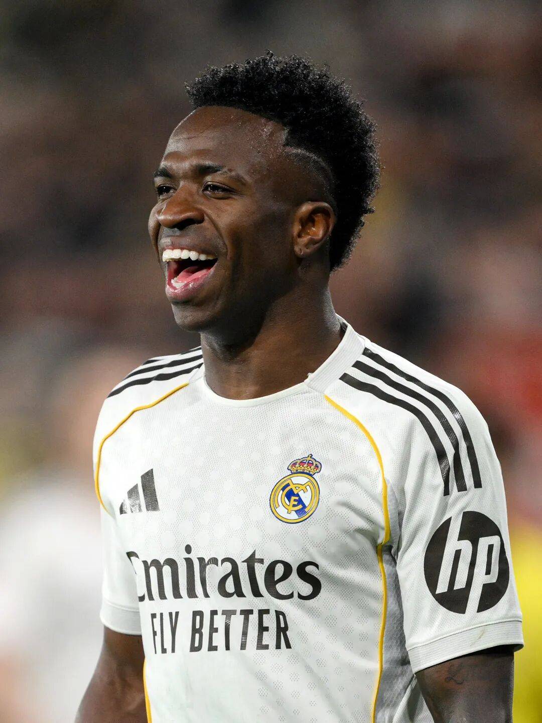 英雄联盟直播官网-关于西甲清晨走向成谜，比利亚雷亚尔临场应变，更衣室稳定，纪律约束更严格的信息